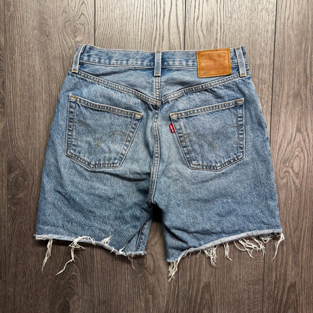 Levis Premium 501 Womens Medium Wash High Rise Button Fly Denim Shorts Size 28